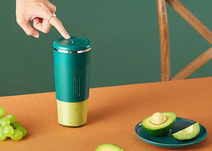 Máy xay sinh tố nước trái cây di động và có thể sạc lại 300ml 18000 vòng / phút 10oz