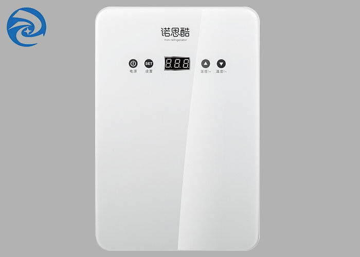 Tủ lạnh mini 0,2 Cu Ft cho xe